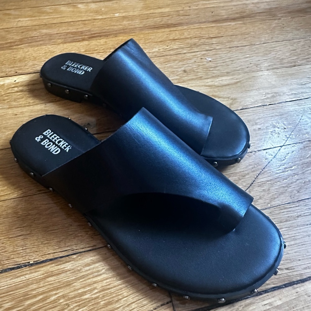 Bleeker & Bond Heidi Sandal